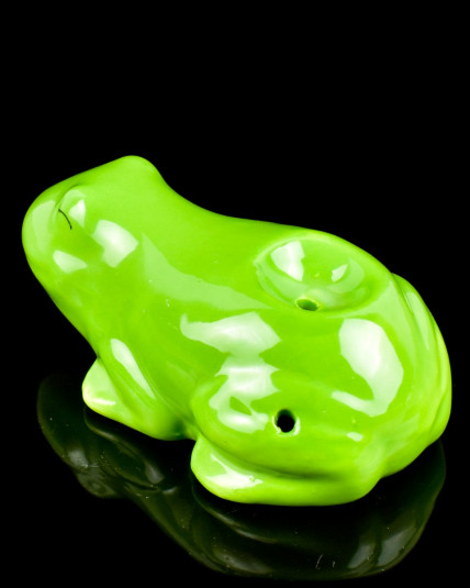 Froggy Blaze Frog Ceramic Hand Pipe