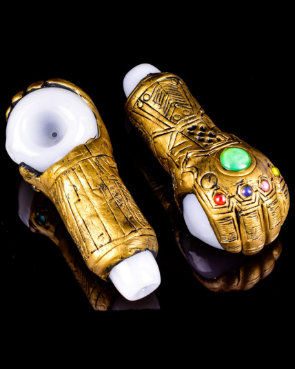Infinity Gauntlet - 5" Thanos Infinity Gems Hand Pipe