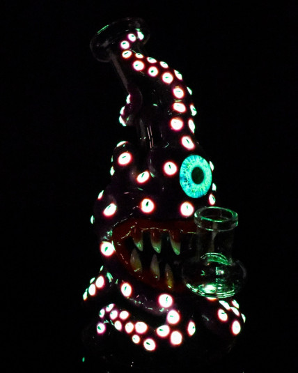 Ursula's Tentacles - Glow In The Dark Octopus Bong