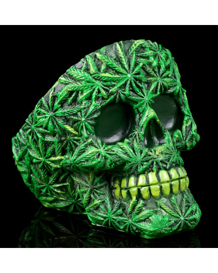 The Leaf's - Green Skull Ashtray