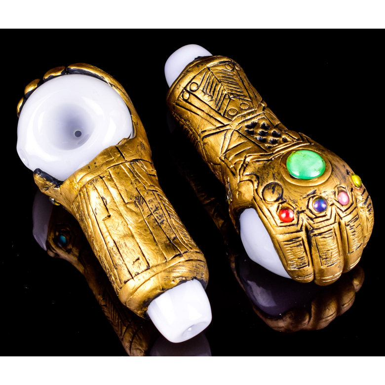 Thanos Infinity Gauntlet Glass Pipe Hand Pipe Limited Edition Spoon Pipe 5.2" 