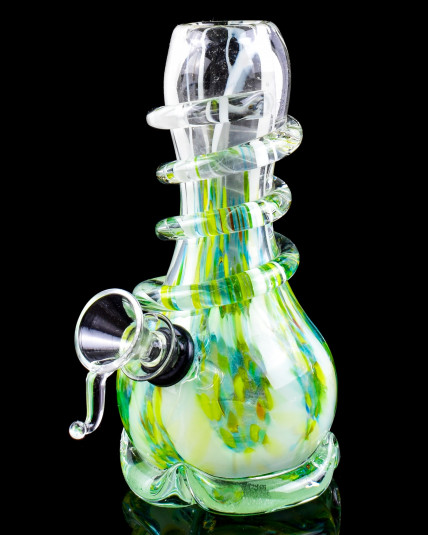 Twisted Round Base Mini Bong