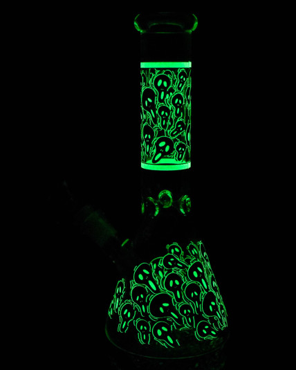 Screamer's Revenge Glow in the Dark Beaker Bong