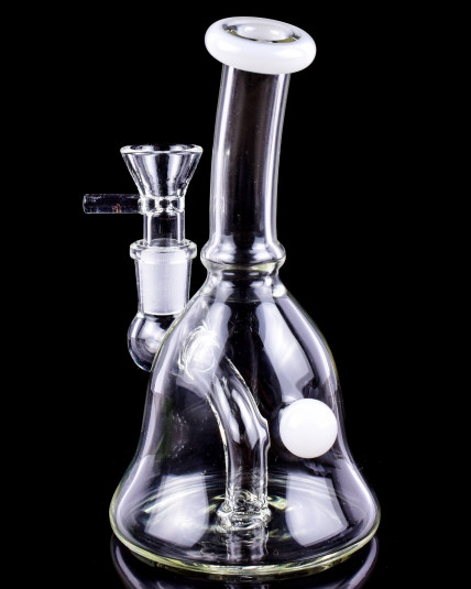 Cute UFO Alien Ship Mini Bong
