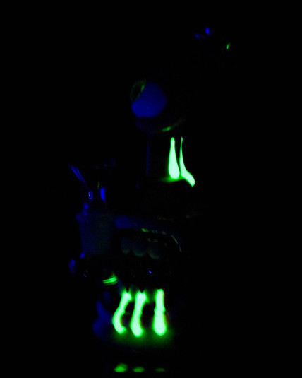 Cyclops Monster Glow In The Dark Bong