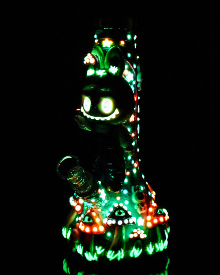 Trippy Bunny Glow In The Dark Beaker Bong