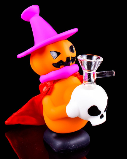 Bewitchin’ Pumpkin Silicone Bong
