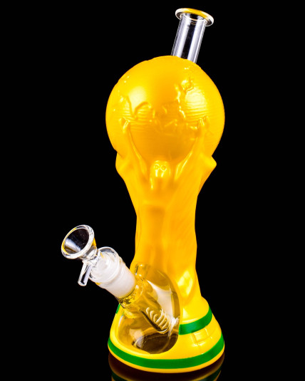 The Golden Trophy Bong – World Champion Cup Water Pipe