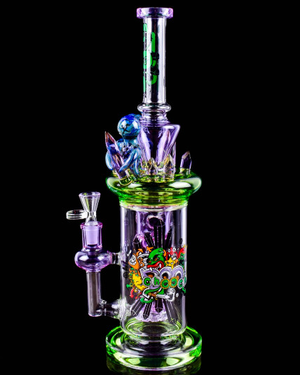 Cheech Glass – Little Alien Guarding Your Hits Bong