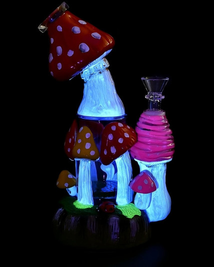 Pulsar Old School Shroom Bong